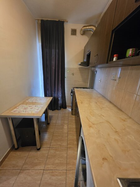 Titan, 15 minute metrou, complex Rasarit de Soare, Auchan Titan